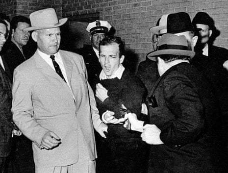 James R Leavelle, detective handcuffed to Lee Harvey Oswald when he was  shot, dies aged 99 | John F Kennedy | The Guardian