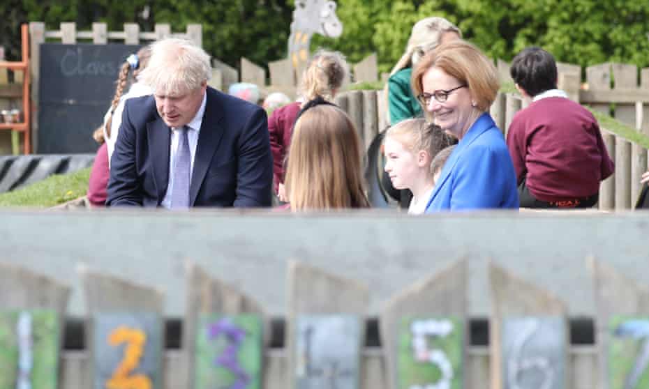Boris Johnson visits Cleves Cross primary school with Julia Gillard