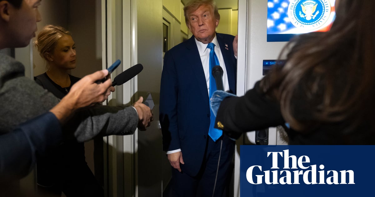 Trump gives Iran stark choice in display of raw power to both Tehran and Europe