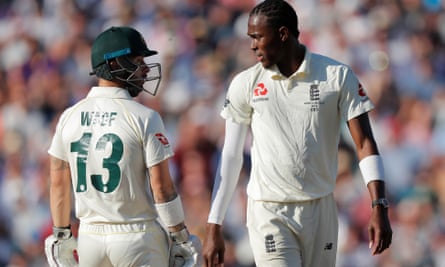 Matthew Wade and Jofra Archer exchange words in the fifth Ashes Test in 2019.