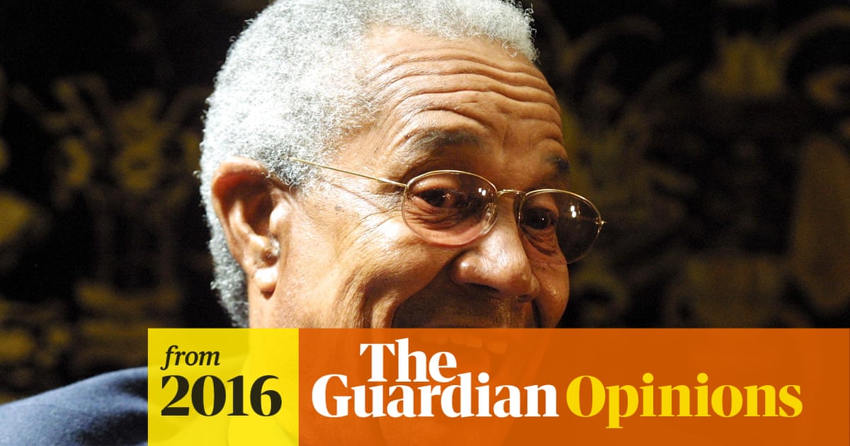 Sir Garfield Sobers batting during his legendary career, via Guardian archives.