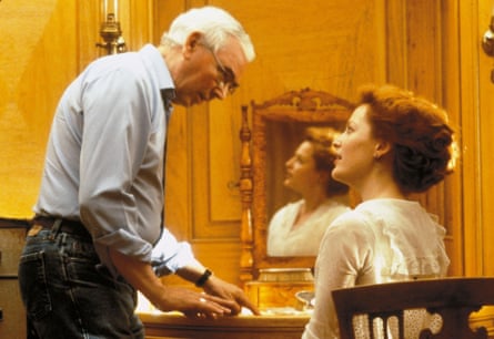 Terence Davies with Gillian Anderson on the set of The House of Mirth, 2000. Alamy