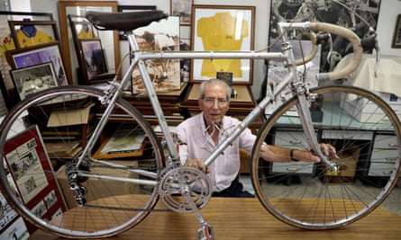 Federico Bahamontes with his original bicycle at his fan club headquarters in Toledo, Spain, in 2019.