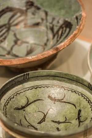 A centuries-old pottery bowl in the Alhambra Museum
