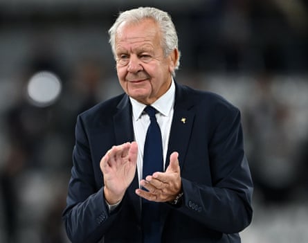 Bill Beaumont