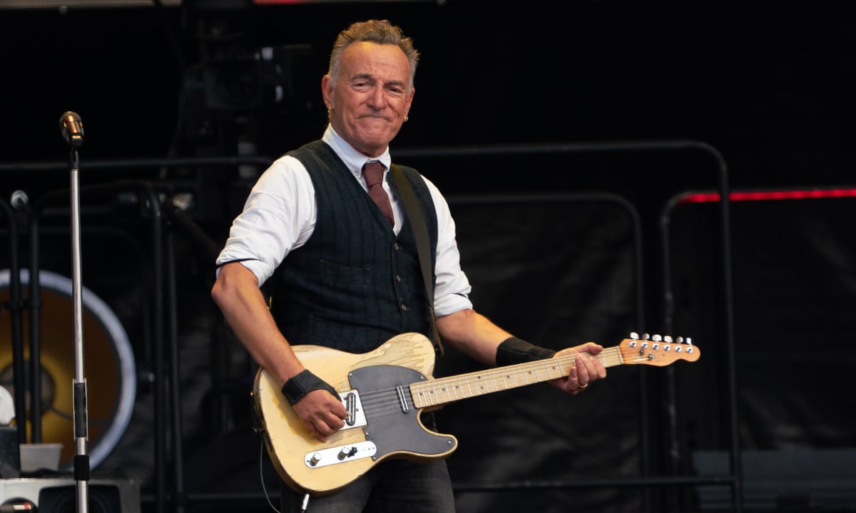 Bruce Springsteen is officially a billionaire, according to Forbes | Bruce  Springsteen | The Guardian