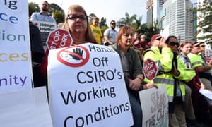 Protesters at a rally in support of the CSIRO