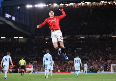 Benjamin Sesko celebrates after doubling Manchester United’s lead over Brentford.