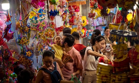 Hanoi residents shop for the recent mid-autumn festival.