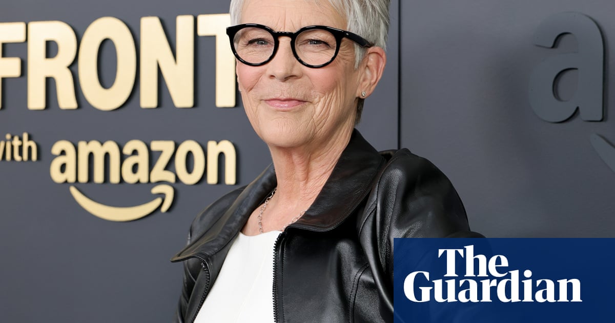 Jamie Lee Curtis reveals she had plastic surgery at 25 after comment on set: It was not a good thing'