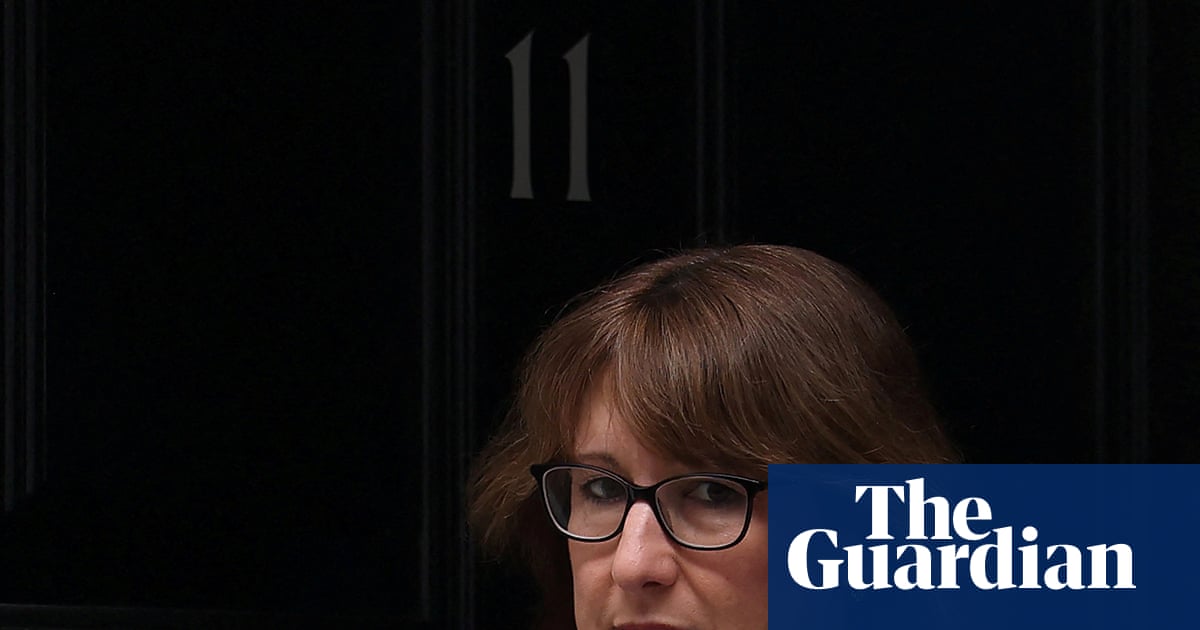 Quarter of a million people could lose job by middle of 2027 as UK ‘flirts with recession’, analysis says