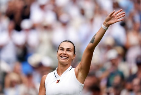 Aryna Sabalenka waves to the crowd