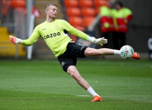 Jordan Pickford (pictured without white tuxedo)
