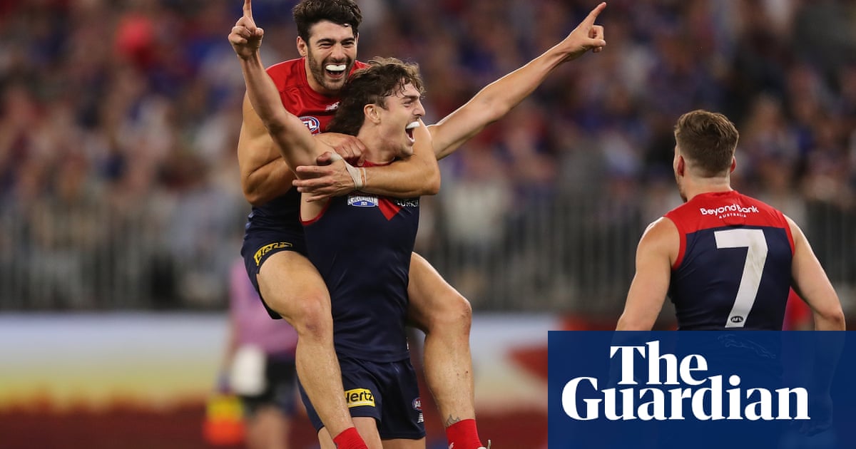 Relentless Melbourne Demons overrun Western Bulldogs in AFL grand final