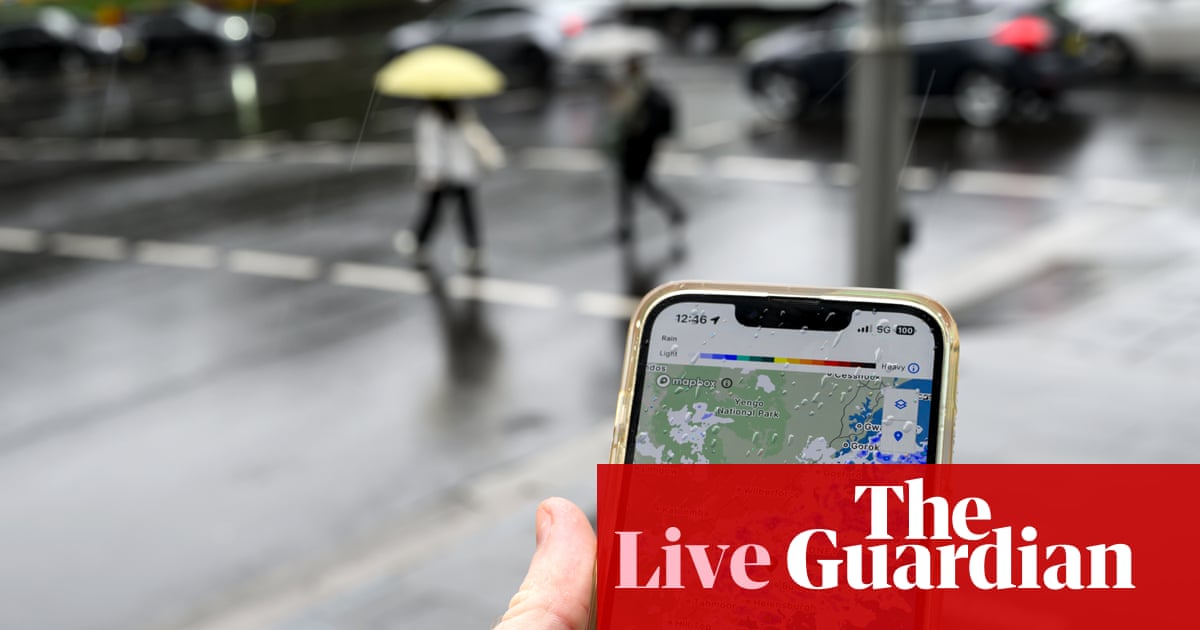 Australia news live: new BoM website update after heavily criticised redesign; Westpac shareholders vote against more transparency on fossil fuel lending