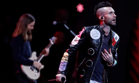 ‘I feel like bands are a dying breed’: Adam Levine on stage with Maroon 5.