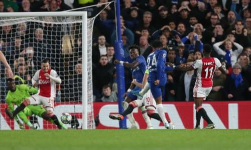 Chelsea Fight Back As Ajax Pay Price For Two Red Cards And Two