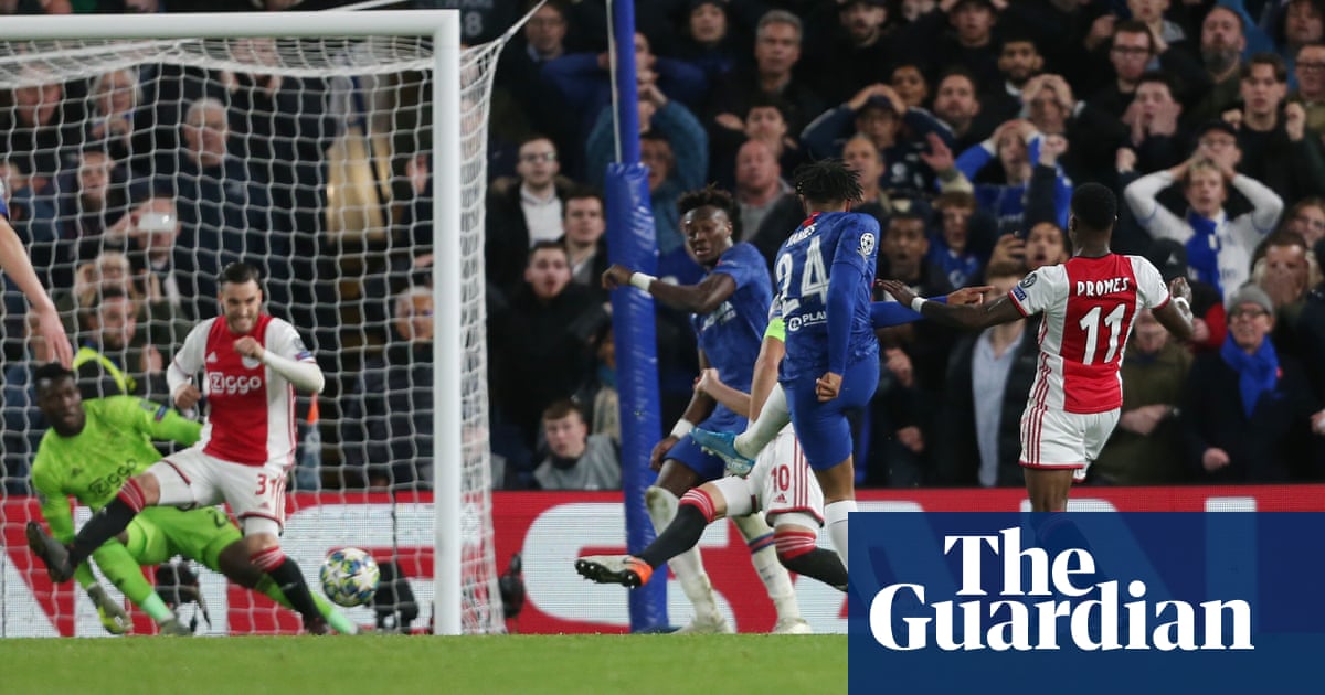 Chelsea Fight Back As Ajax Pay Price For Two Red Cards And Two Penalties Football The Guardian