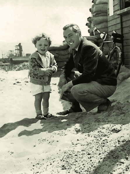 Hopkins in 1941, aged three, on Aberavon beach.
