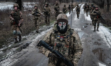 Ukrainian servicemen in the Donetsk