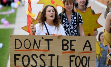 Students in Australia call for their university to divest.