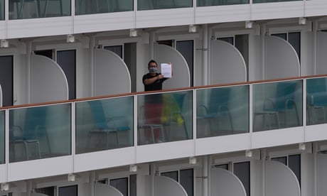 Scarica Gratis Images The Luxury Days Are Gone Life On Cruise Ship Stricken By le plus cool salutations