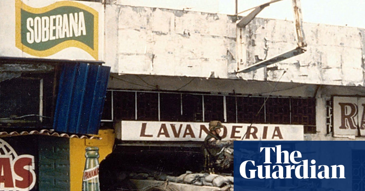 US military buildup off Venezuela coast stirs echoes of 1989 Panama invasion