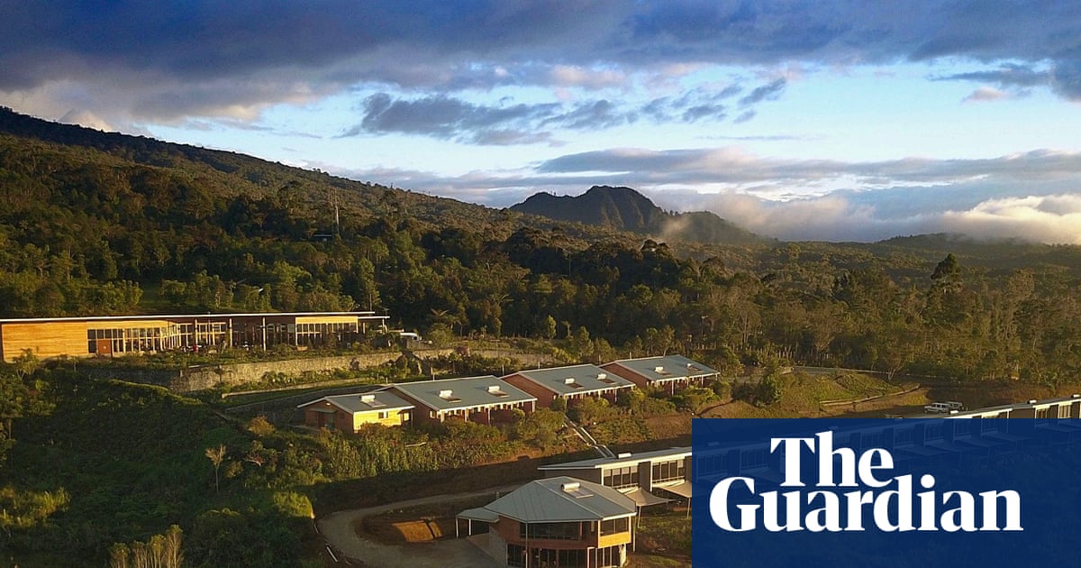 ‘Magical place’: tourists see another side of Papua New Guinea’s most troubled region