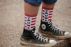 A fan waits in Washington ahead of the inauguration parade