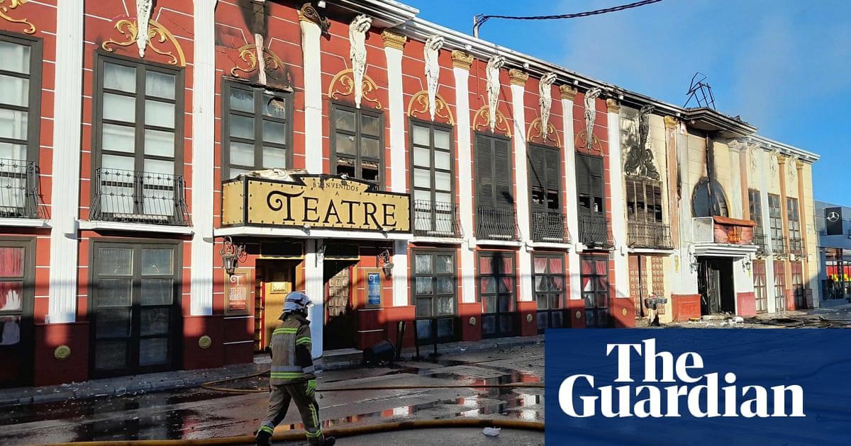 At least 13 people dead after fire at Spanish nightclub