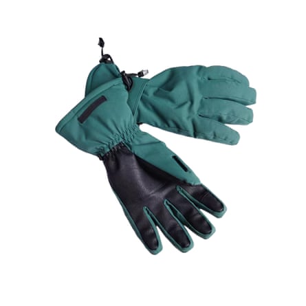 ASOS 4505 Ski water repellent ski glove with goggle wipe in dark green