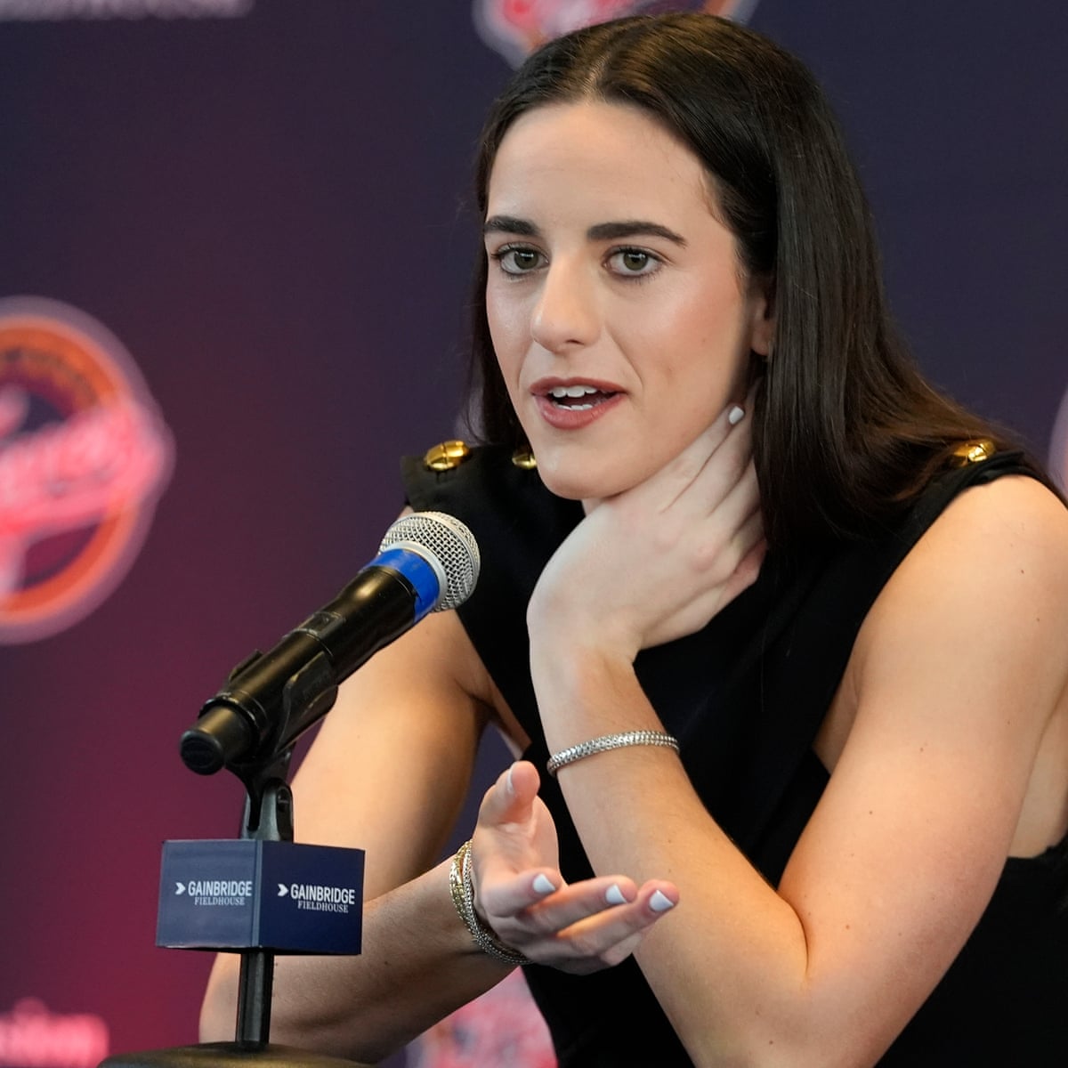 Written in 1971': Columnist apologises after awkward interaction with Caitlin  Clark | Caitlin Clark | The Guardian