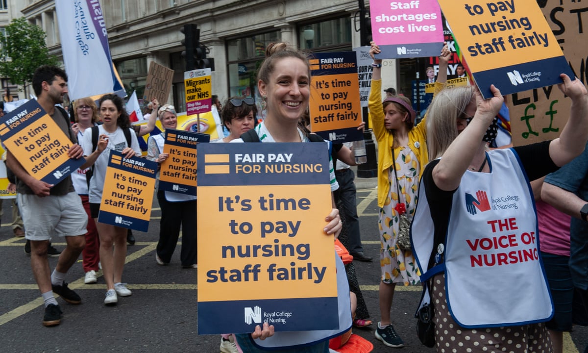 nurses across uk vote to go on strike for first time in dispute over pay | nursing | the guardian