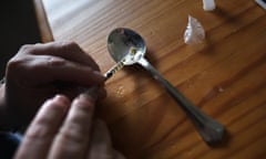 Preparing heroin