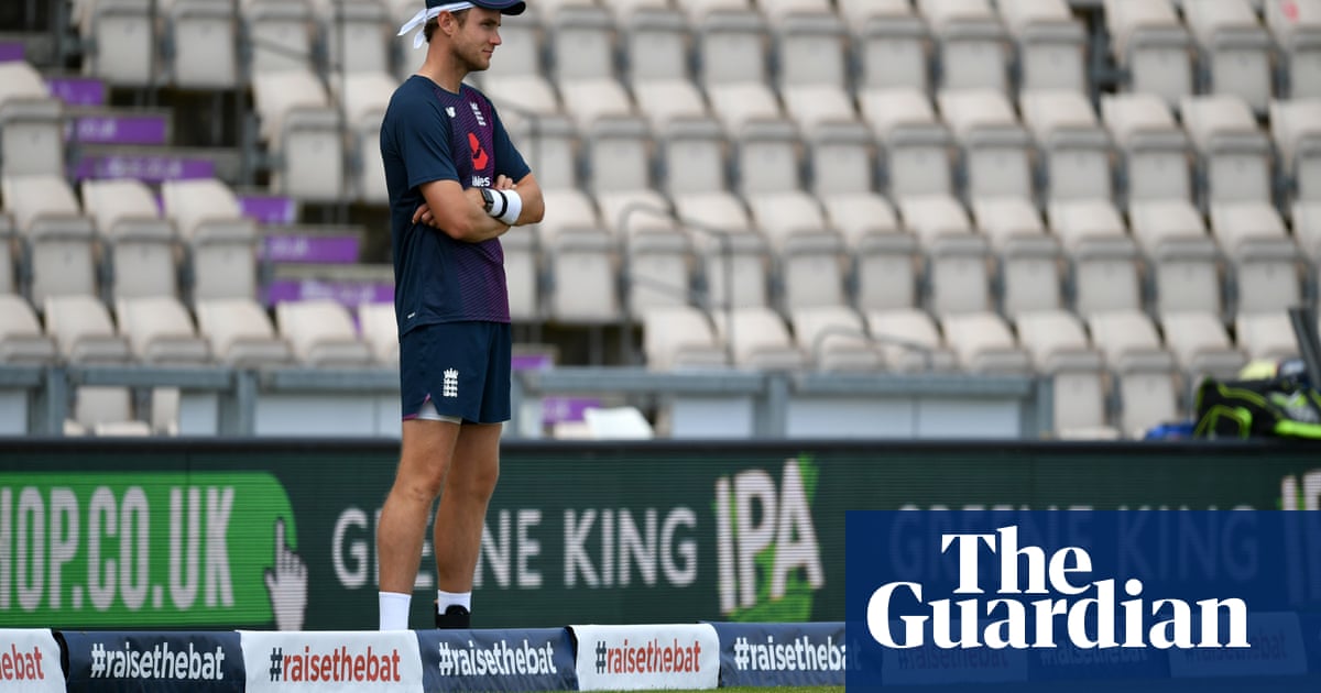 England need to explore the depth of their bowling options at Old Trafford