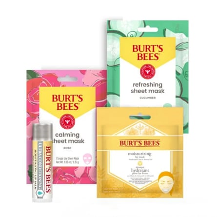 Set de regalo navideño con paquete de máscaras de Burt's Bees