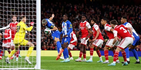 Arsenal v Brighton, Nottingham Forest v Tottenham: Carabao Cup – live | Carabao Cup 9 Brighton & Hove Albion's Julio Enciso heads wide.
