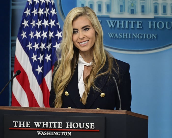 Image accompanying the story: Enter the Zachbot: Trump’s new press secretary malfunctions on podium debut