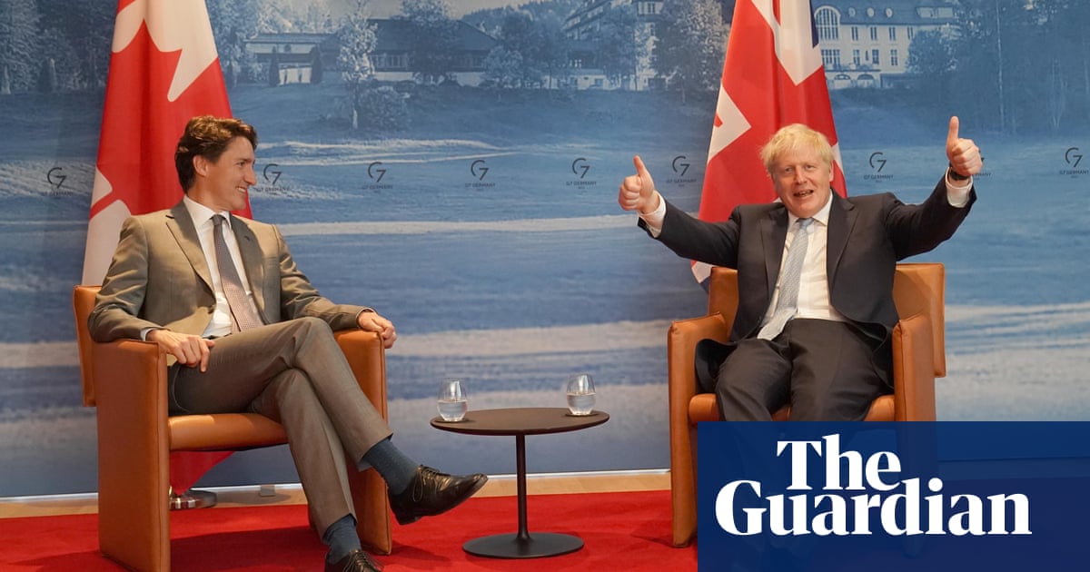 ‘Very, very modest’: Johnson vs Trudeau on whose private jet is smaller