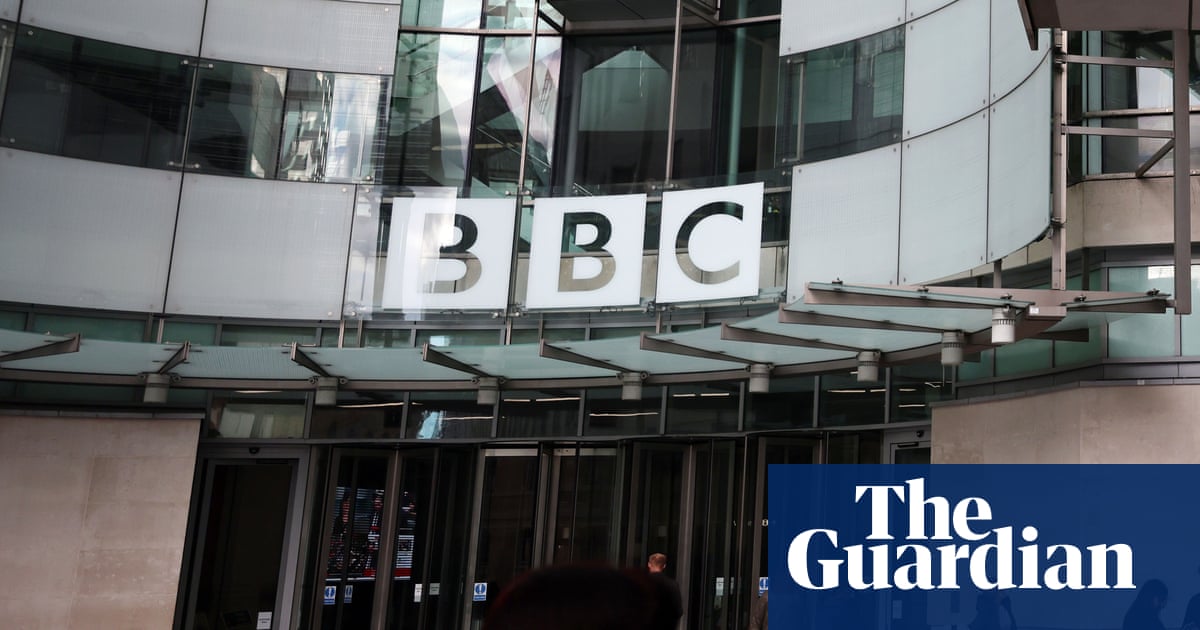 BBC prepared to apologise to Trump to resolve billion-dollar legal threat