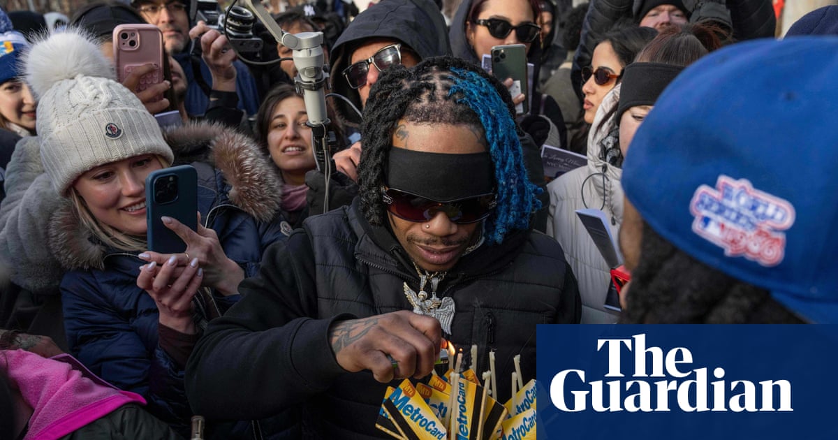 End of an era as New York City transit retires three-decade-old MetroCard