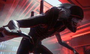 Just when you thought it as safe to climb out of the locker... Alien Isolation