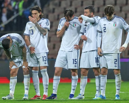 Italy players react during a penalty shootout during the World Cup qualifying playoff final soccer match between Bosnia and Italy in Zenica, Bosnia, Tuesday, 31 March 2026.
