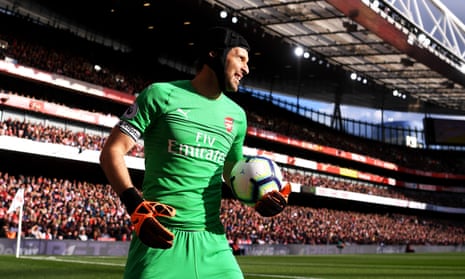 Petr Cech made a string of excellent saves during Arsenal’s 2-0 victory against Everton at the Emirates Stadium on Sunday.