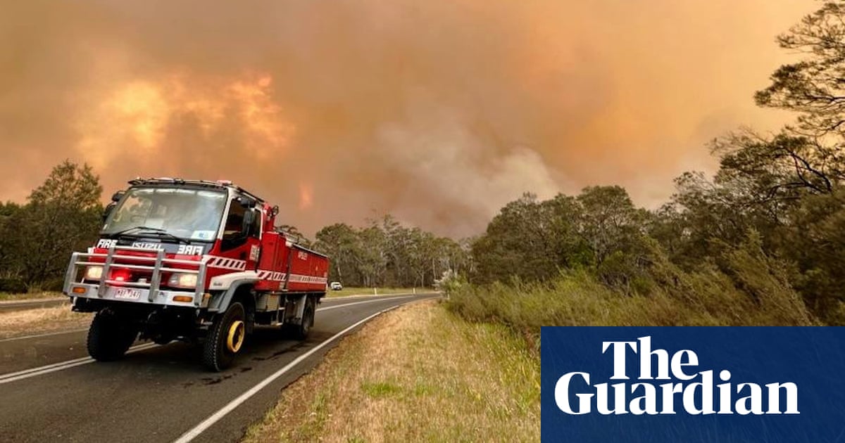 Bushfires force evacuations in Victoria's west as wild weather menaces Australia's south-east