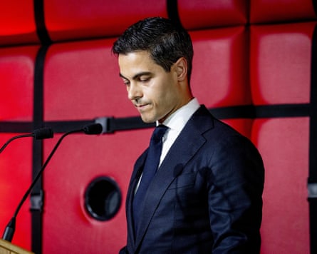Rob Jetten speaking at a lectern