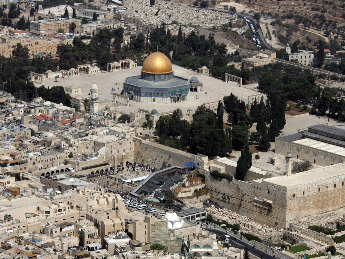 Unesco adopts controversial resolution on Jerusalem holy sites | Israel | The Guardian