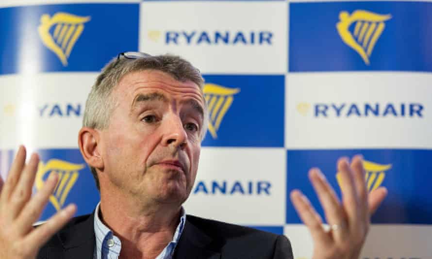 مایکل اولری از Ryanair ، که قبلاً 210 هواپیمای 737 Max سفارش داده است.