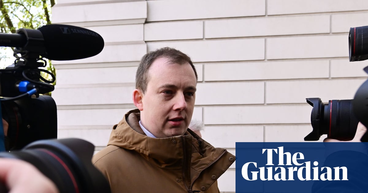 China spy row: Berry knew some of his contacts were non-commercial, messages suggest