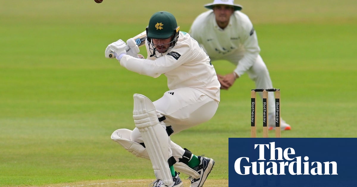 County cricket talking points: Notts take top spot but Surrey are stalking | County Championship County cricket talking points: Notts take top spot but Surrey are stalking | County Championship